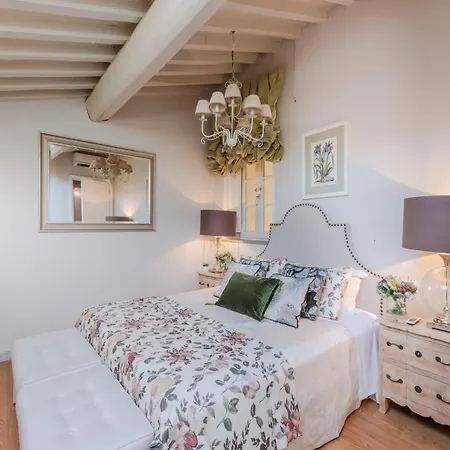 Appartamento Penthouse In Centre Of