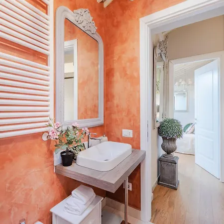 Penthouse In Centre Of Appartamento Lucca