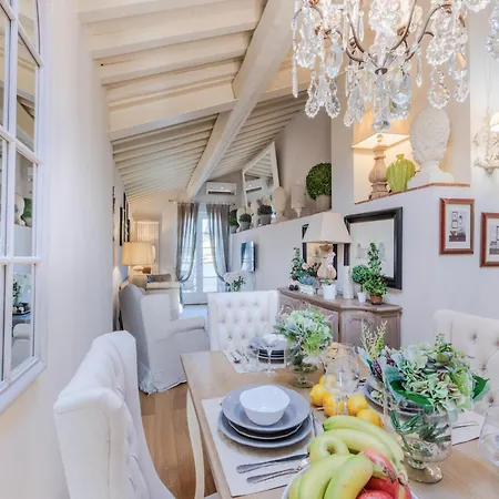 Penthouse In Centre Of Appartamento Lucca